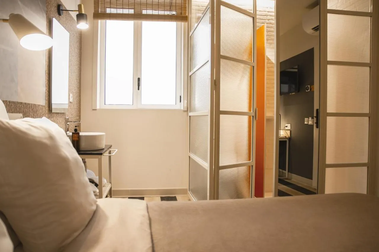 Room Select Tetuan Seville Guest house