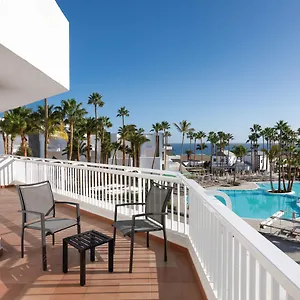 clubhotel-riu-paraiso-lanzarote-resort.puertodelcarmen-hotels.org/