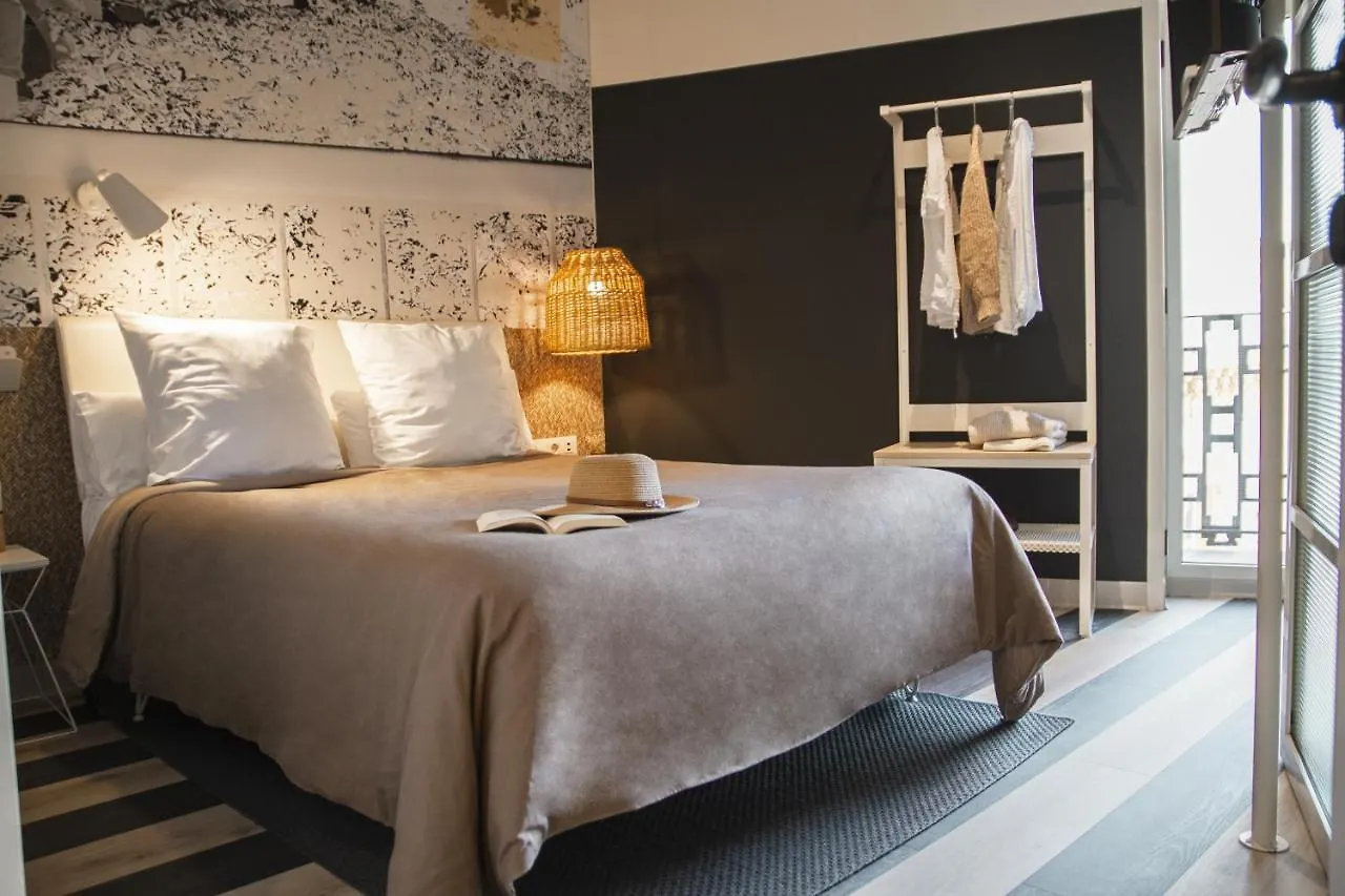 Room Select Tetuan Seville Guest house