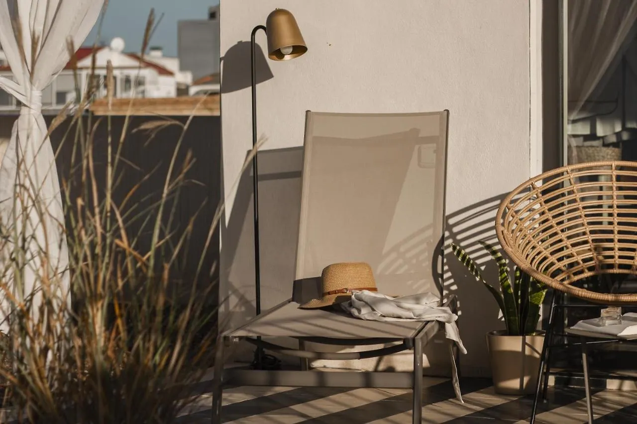 Room Select Tetuan Seville 3*,
